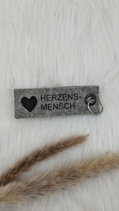Schlüsselband "Herzensmensch"