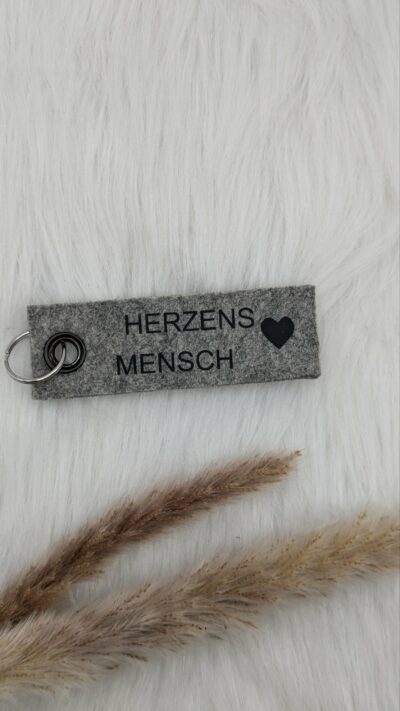 Schlüsselband "Herzensmensch"