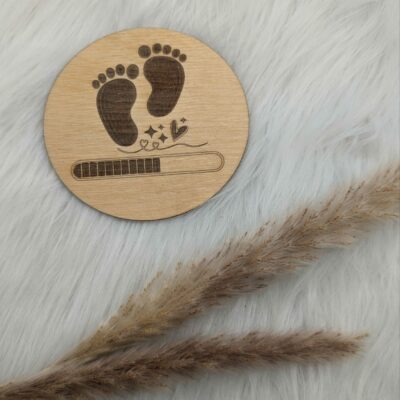 Schild - Füßchen - Baby loading - 12 cm