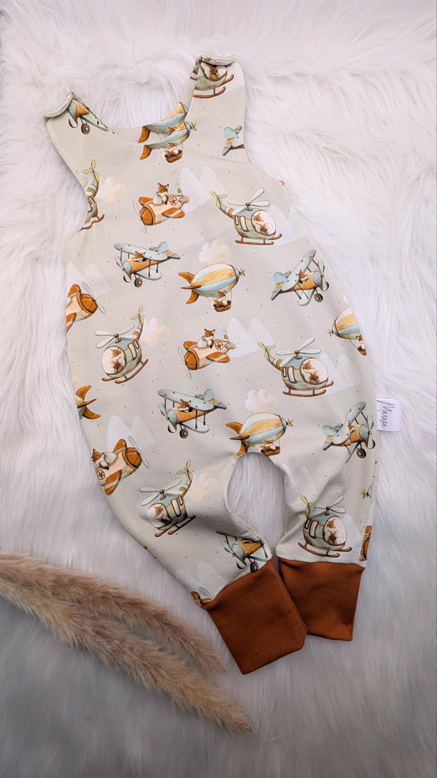 Strampler fliegender Fuchs 3-6 Monate – Bild 2