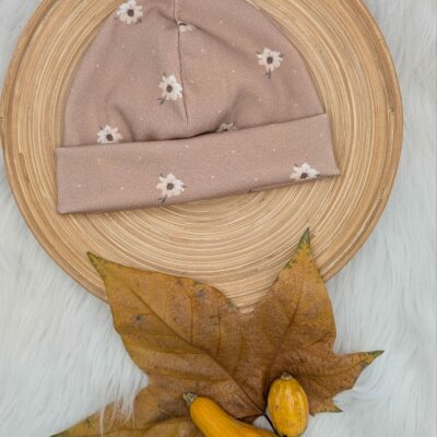 Ripp-Beanie Blume weiß KU 46 cm