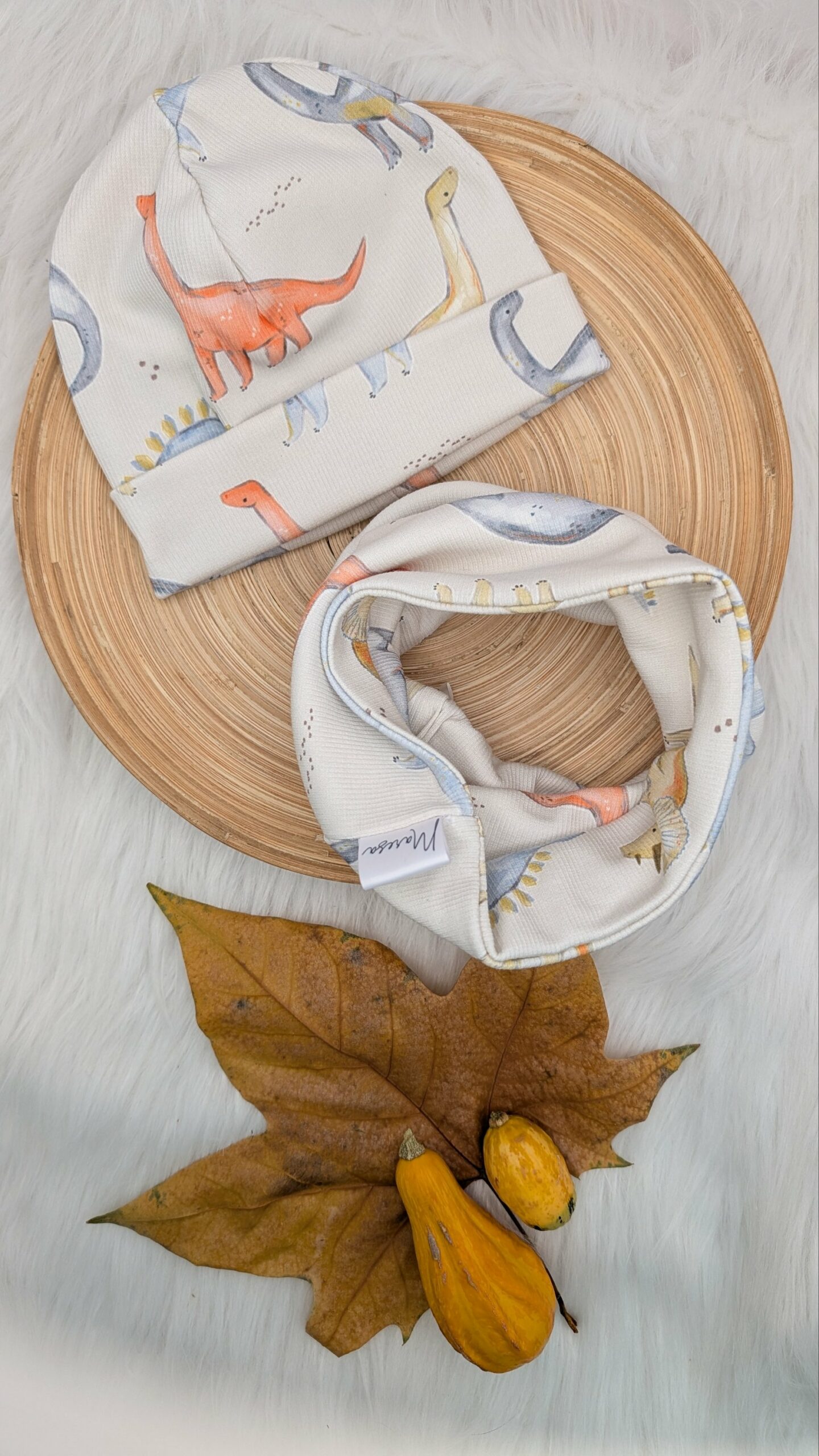 Dino Ripp-Beanie mit Loop KU 46 cm