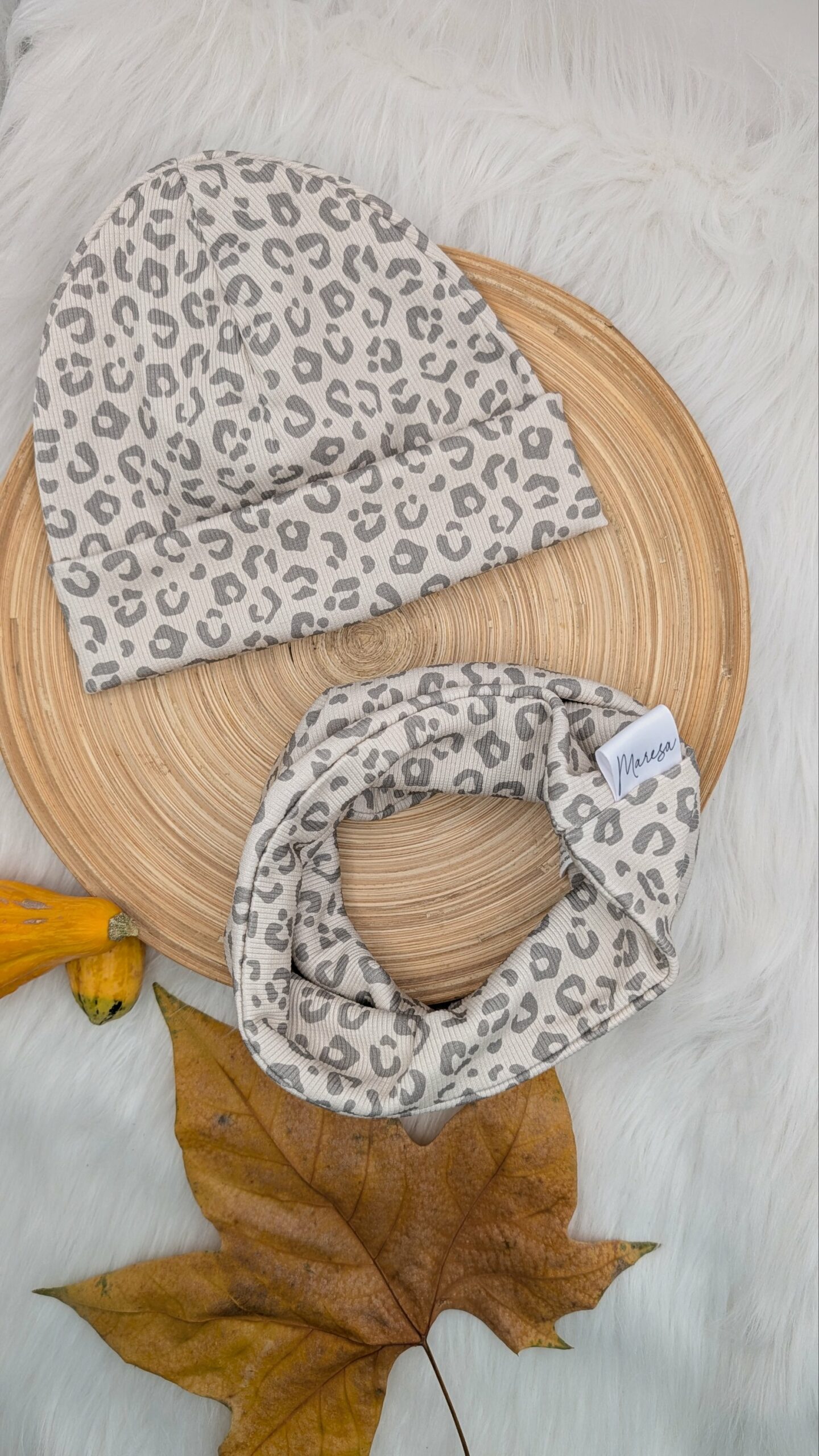 Leo Ripp-Beanie mit Loop KU 46 cm