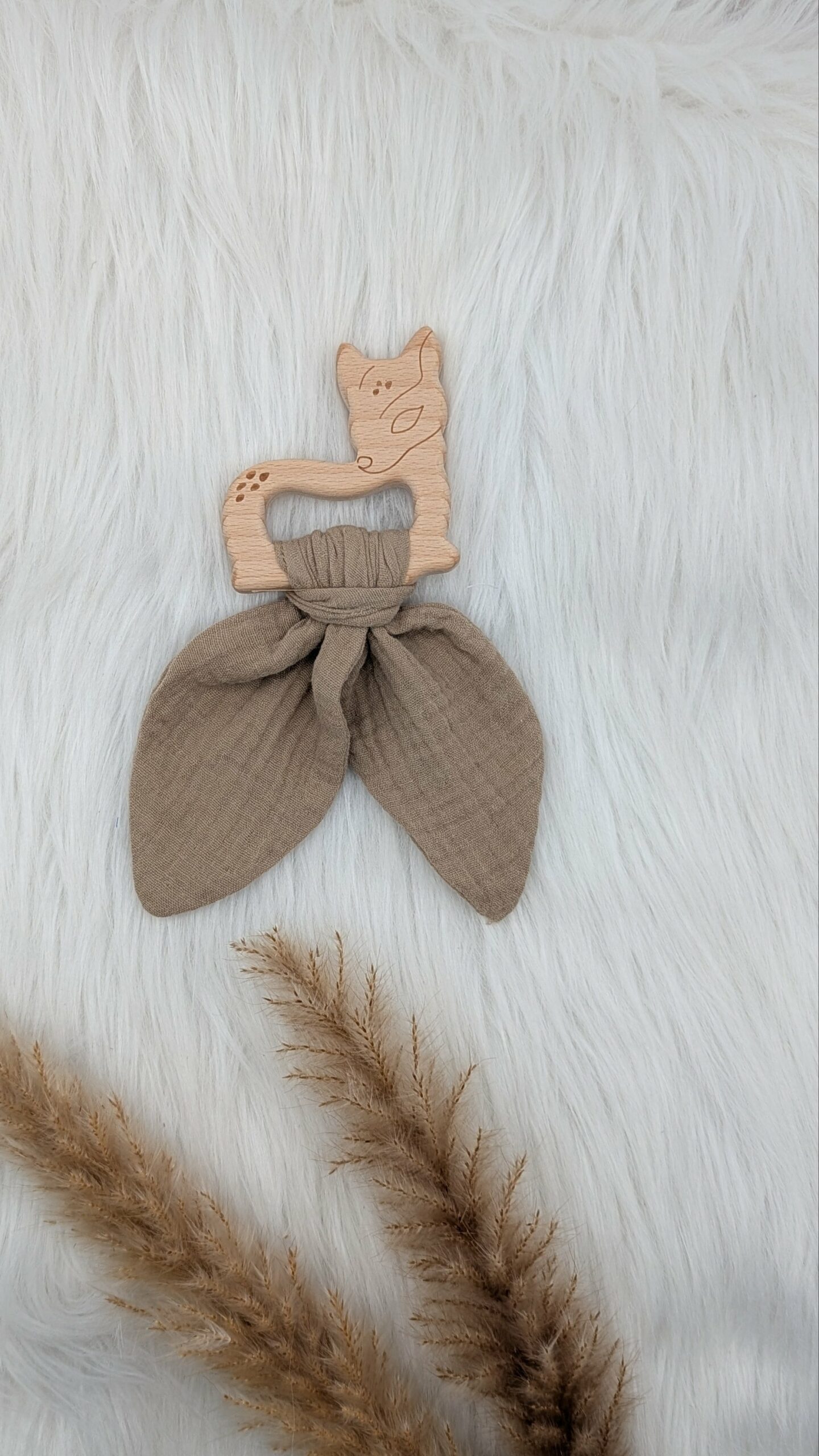 Greifling Reh FSC®-Holz braun