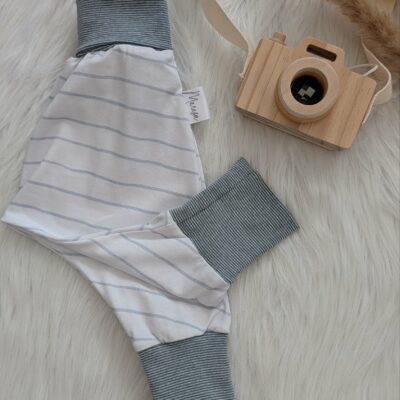 Mitwachshose Streifen Gr. 62/68