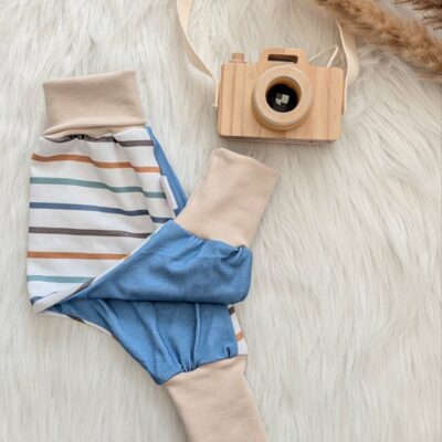 Mitwachshose bunte Streifen Gr. 50/56