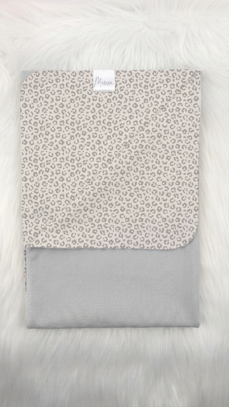 Bio Babydecke grau/Motivstoff wählbar - 70 x 100 cm – Bild 3