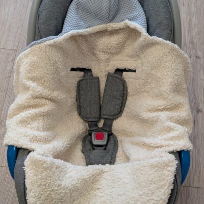 Bio Einschlagdecke für Auto-Babyschale konfigurierbar